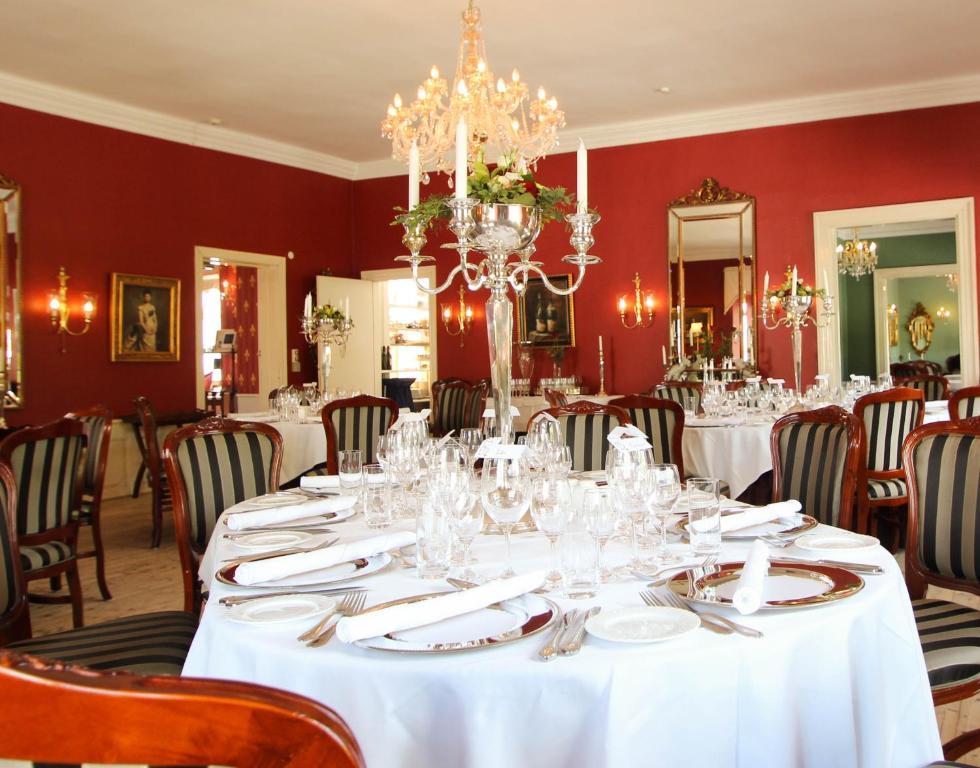 Store Restrup Manor House Bagian luar foto