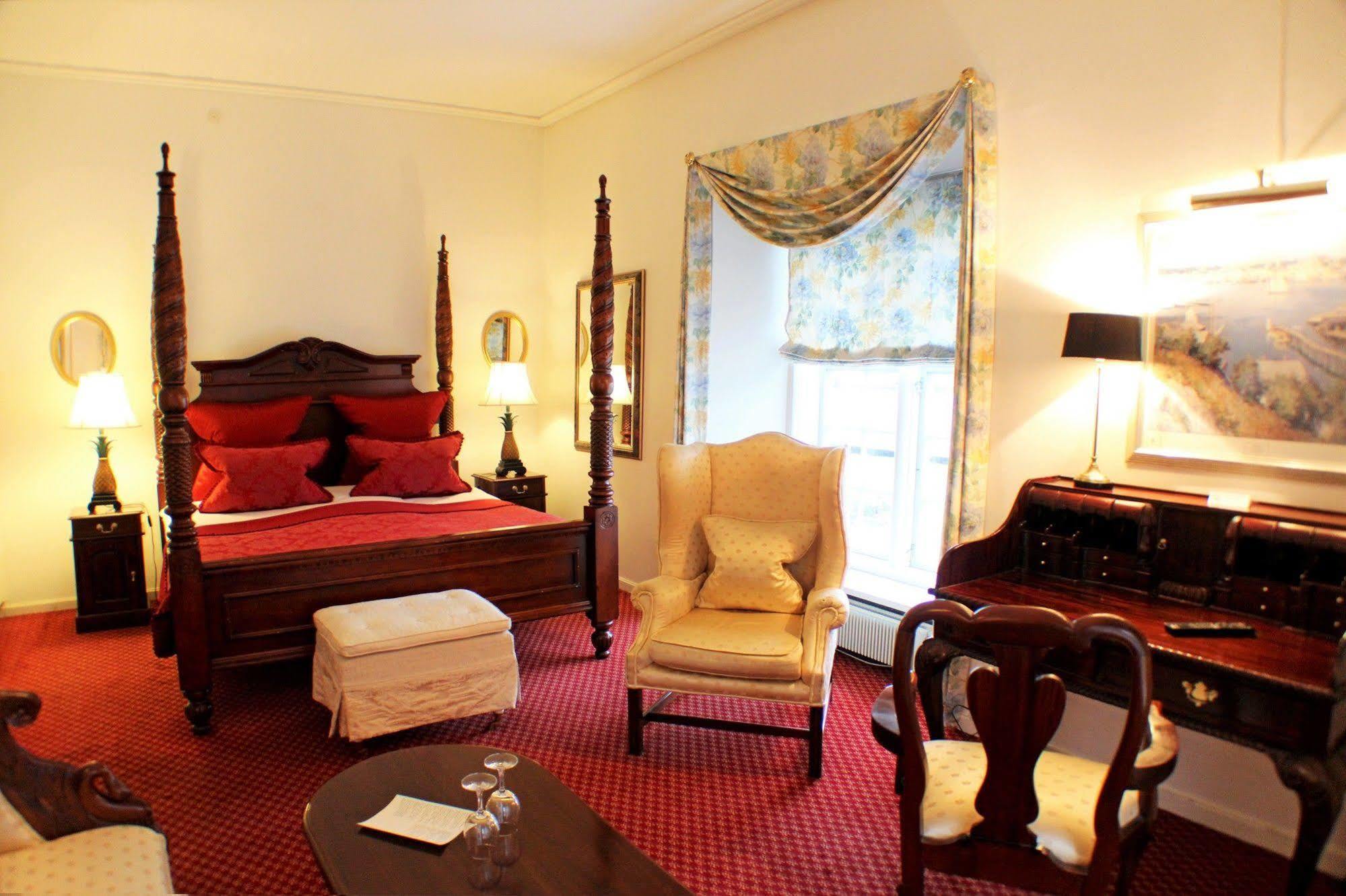 Store Restrup Manor House Bagian luar foto