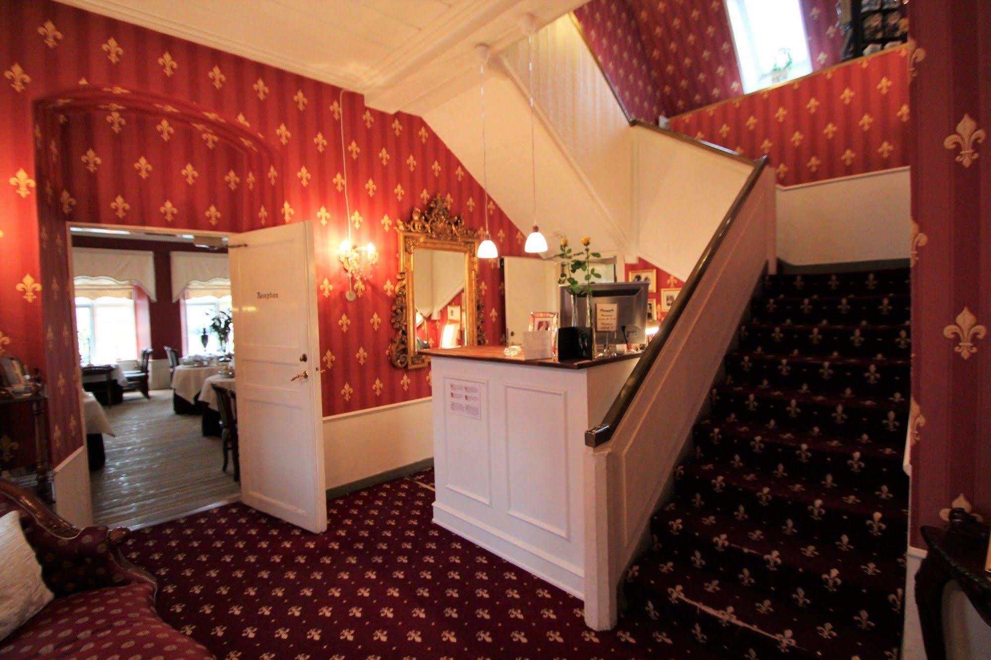 Store Restrup Manor House Bagian luar foto