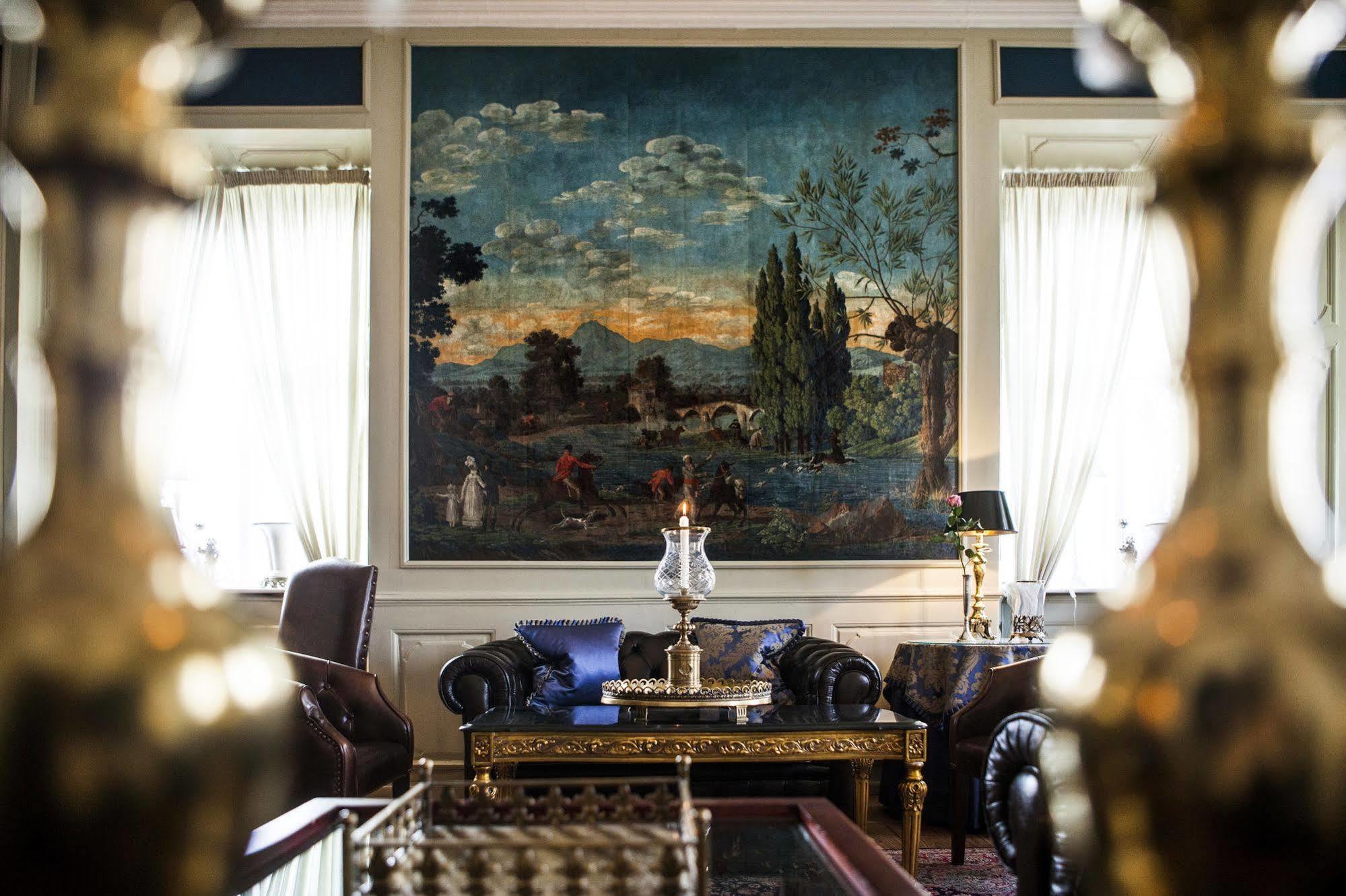 Store Restrup Manor House Bagian luar foto